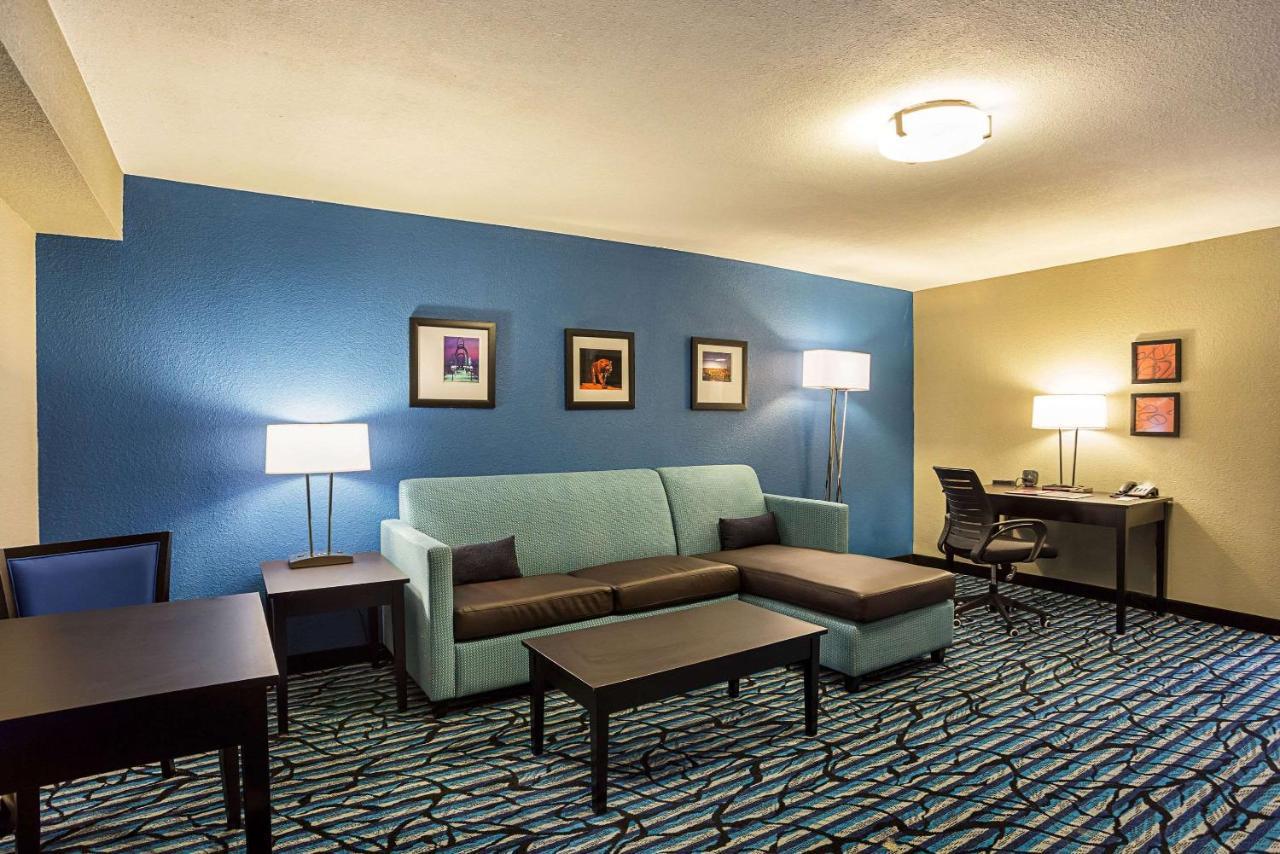 Comfort Suites University Bâton-Rouge Extérieur photo